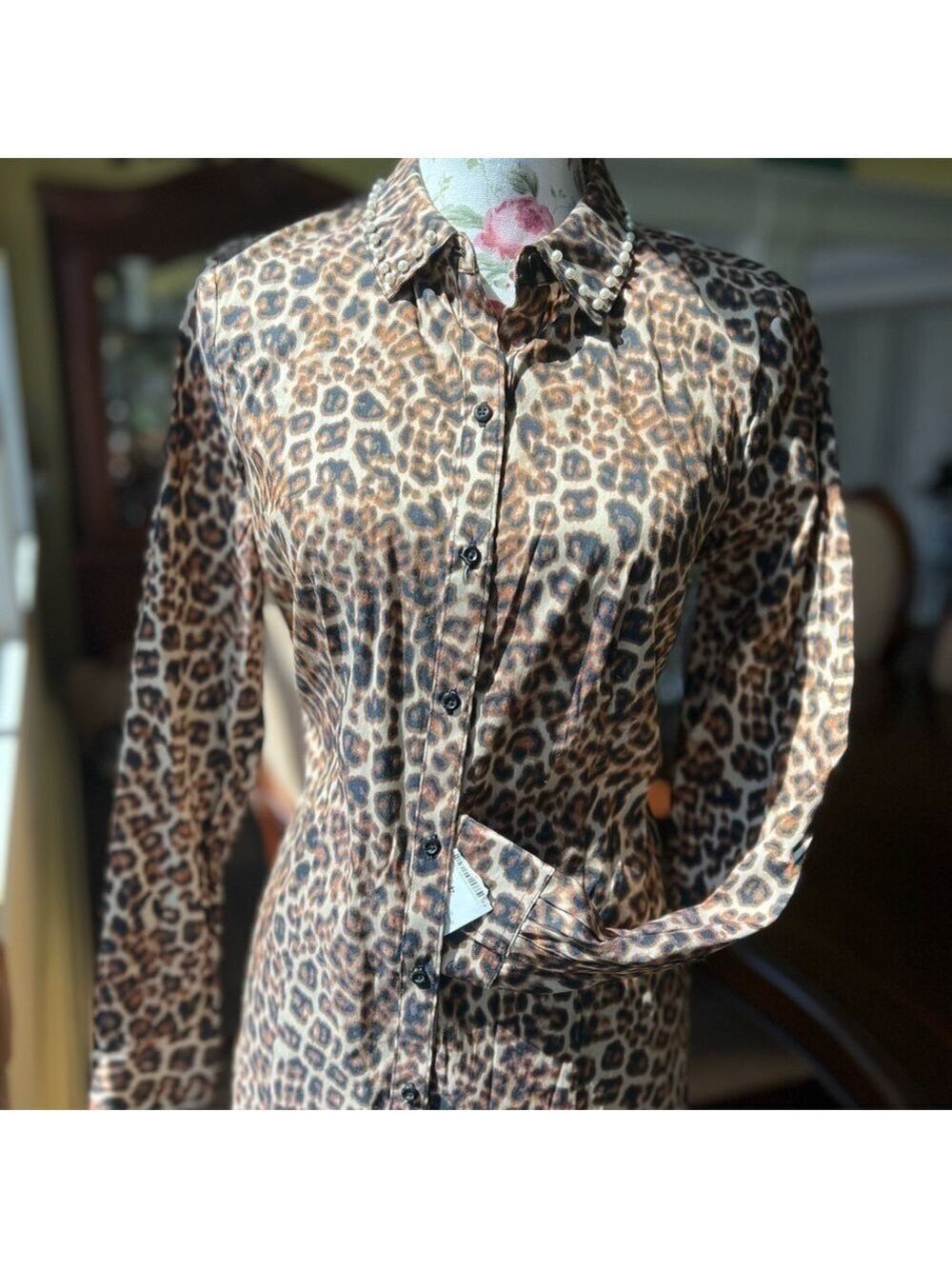 Charter woman button down shirt NEW size 4
